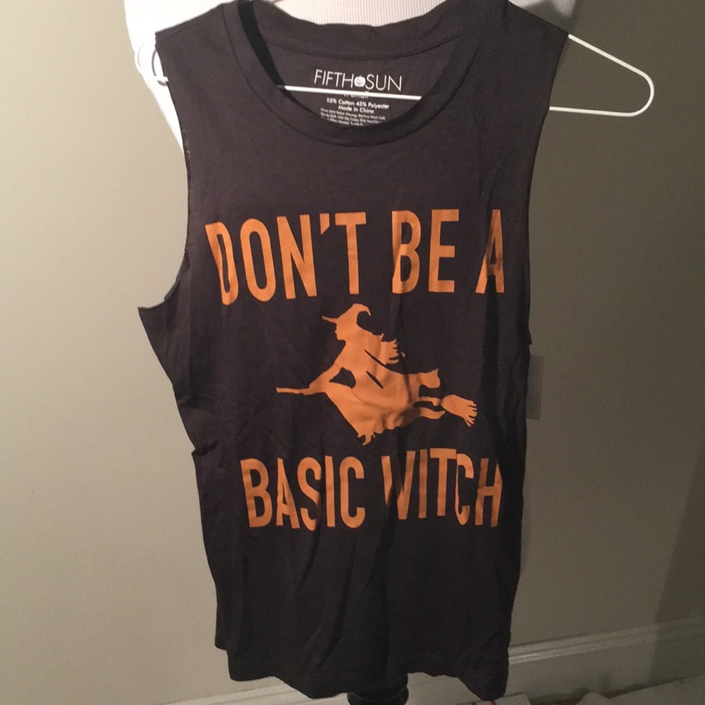 NWT “Don’t Be a Basic Witch” Tank